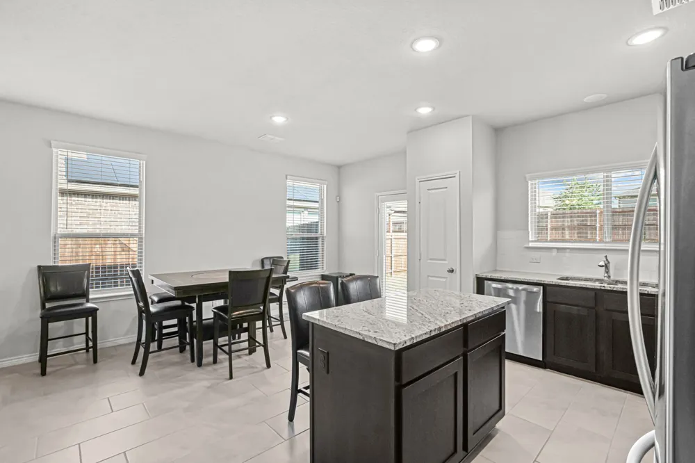 10812 Pinyon Court Fort Worth, TX 76108