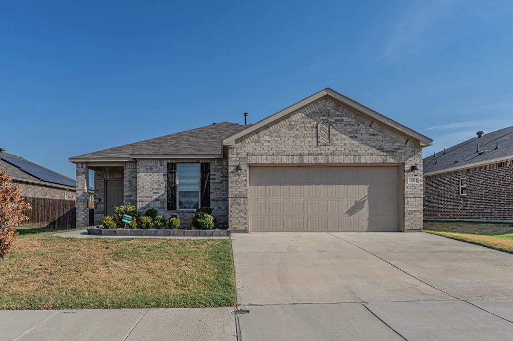 10812 Pinyon Court Fort Worth, TX 76108