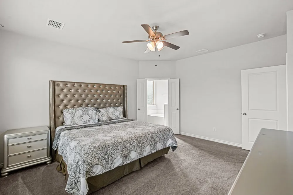10812 Pinyon Court Fort Worth, TX 76108