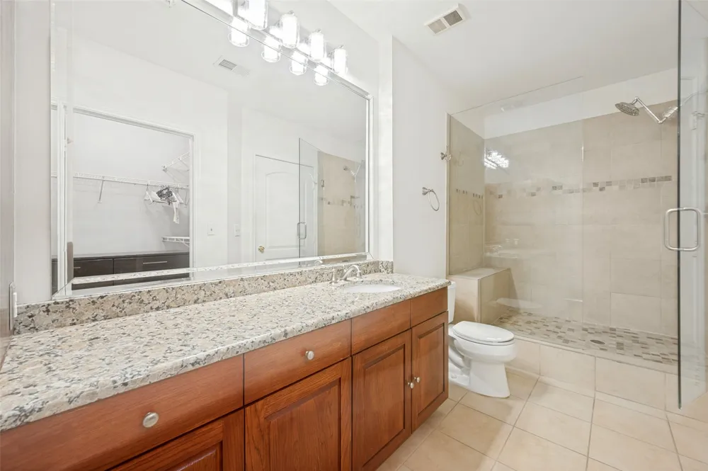 3225 Turtle Creek Boulevard #2104 Dallas, TX 75219