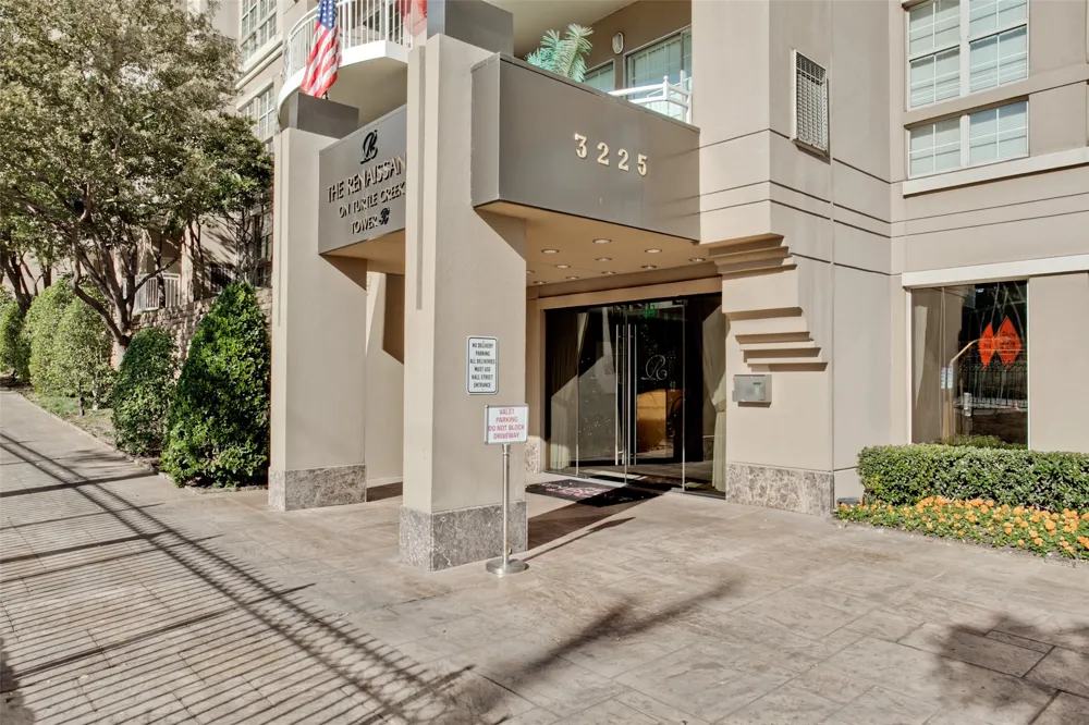 3225 Turtle Creek Boulevard #2104 Dallas, TX 75219