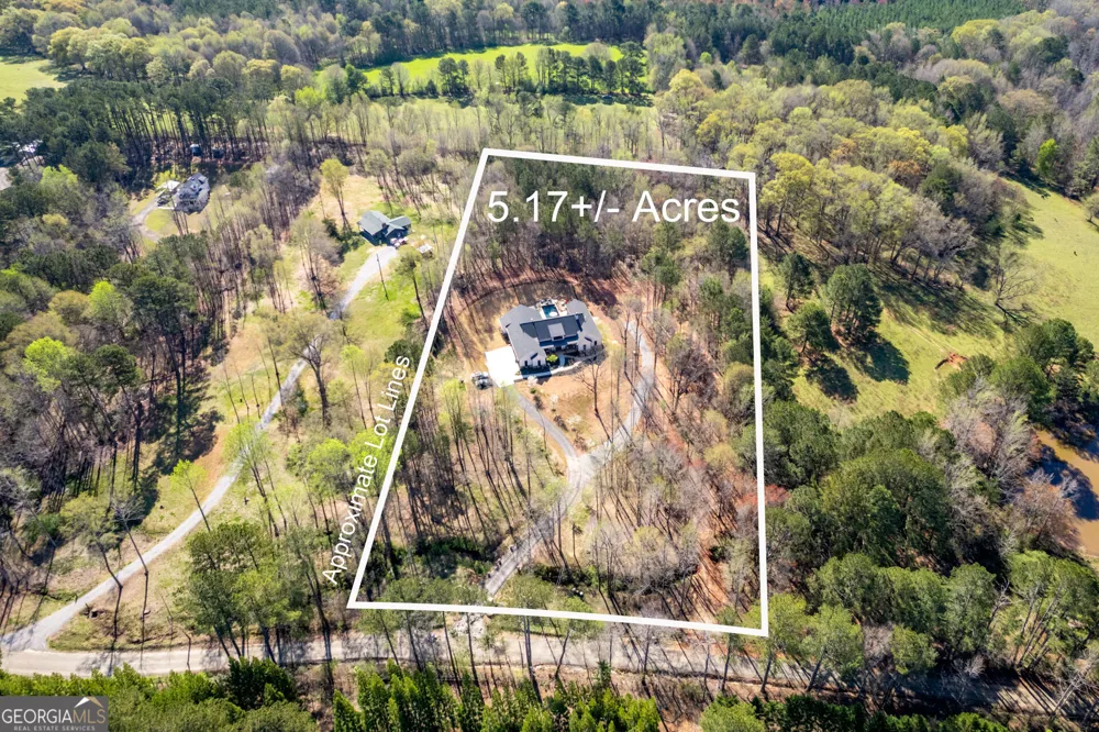 1953 Barton Bridge RD Monroe, GA 30655