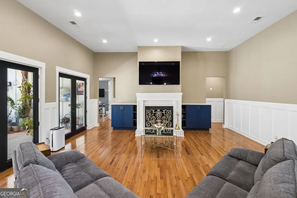 1953 Barton Bridge RD Monroe, GA 30655