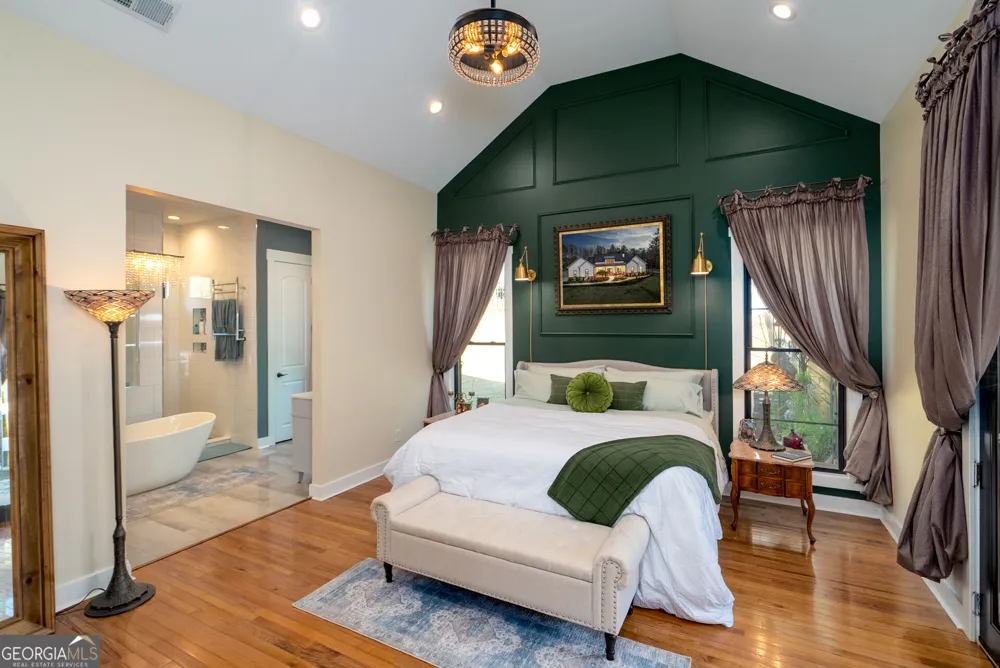 1953 Barton Bridge RD Monroe, GA 30655