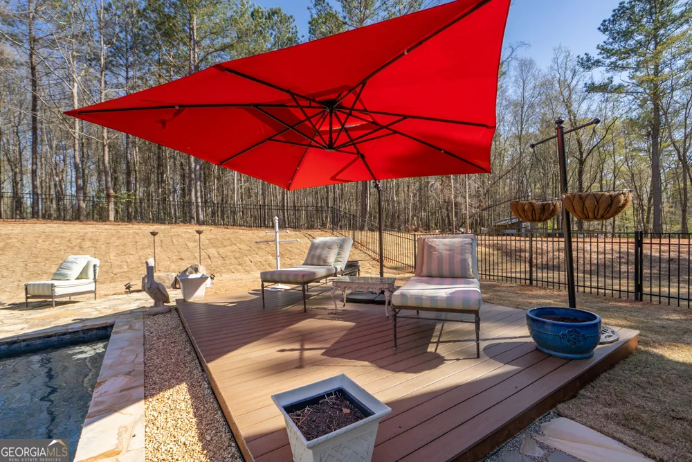 1953 Barton Bridge RD Monroe, GA 30655