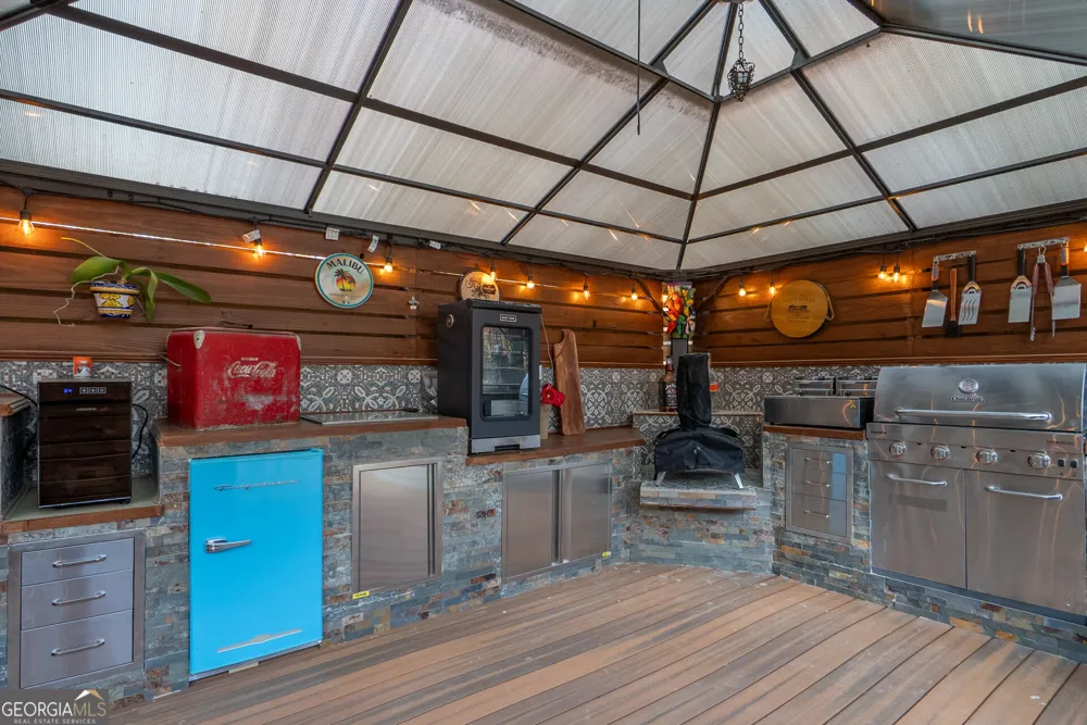 1953 Barton Bridge RD Monroe, GA 30655