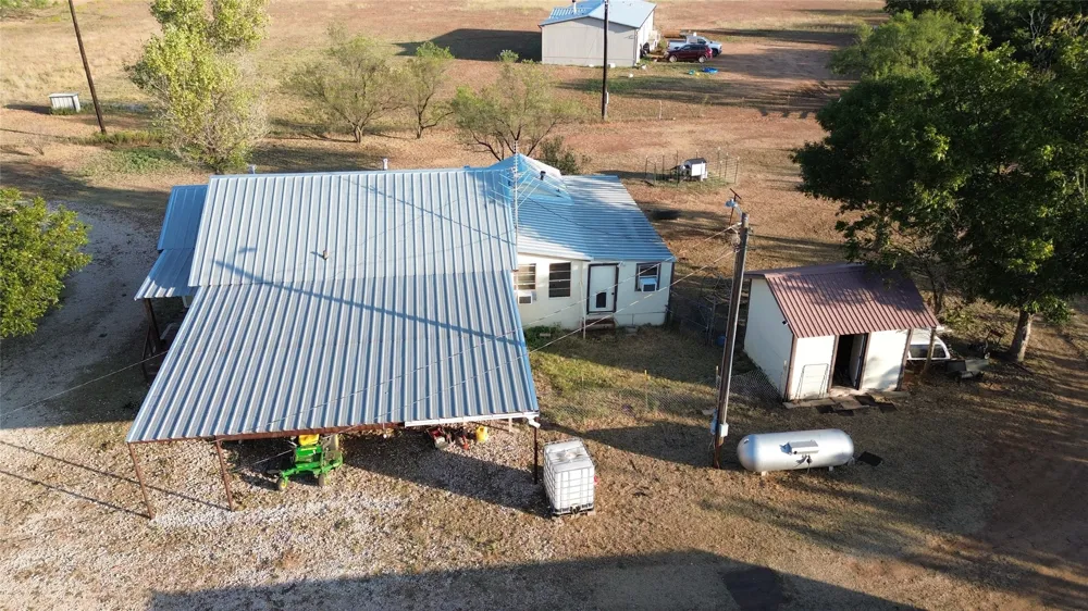 801 State Highway 153 Wingate, TX 79566
