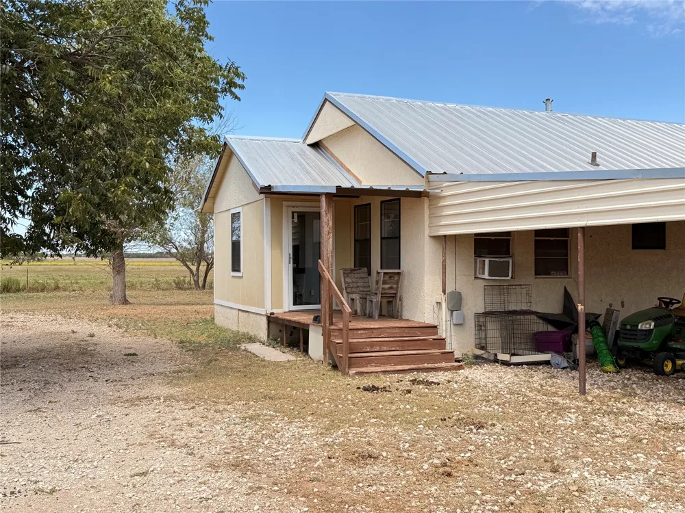 801 State Highway 153 Wingate, TX 79566