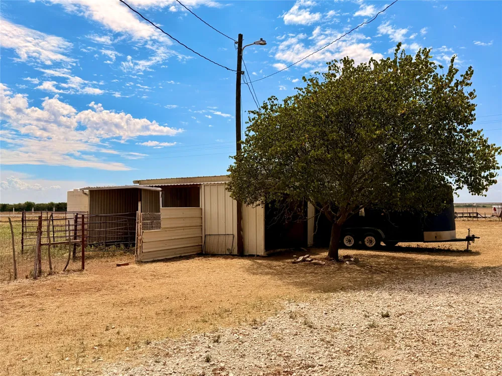 801 State Highway 153 Wingate, TX 79566