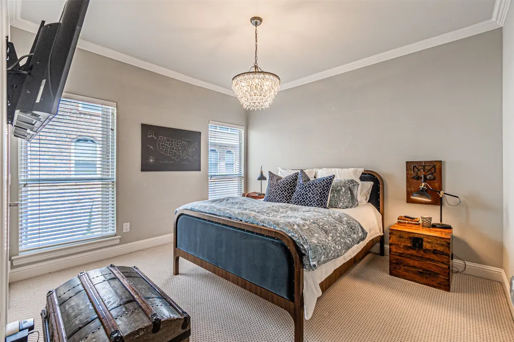 3637 Reagan Street Dallas, TX 75219