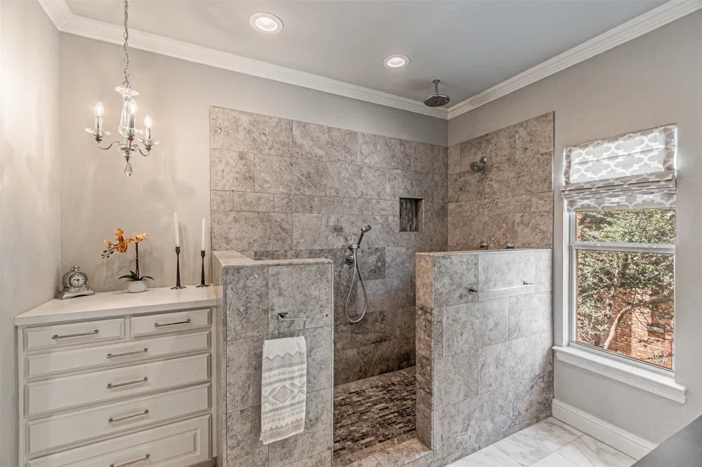 3637 Reagan Street Dallas, TX 75219