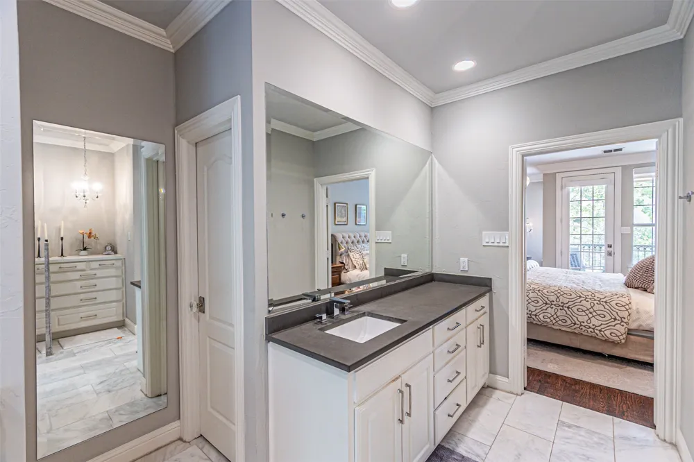 3637 Reagan Street Dallas, TX 75219