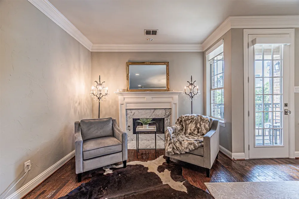 3637 Reagan Street Dallas, TX 75219