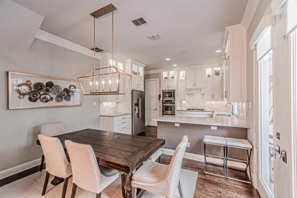 3637 Reagan Street Dallas, TX 75219