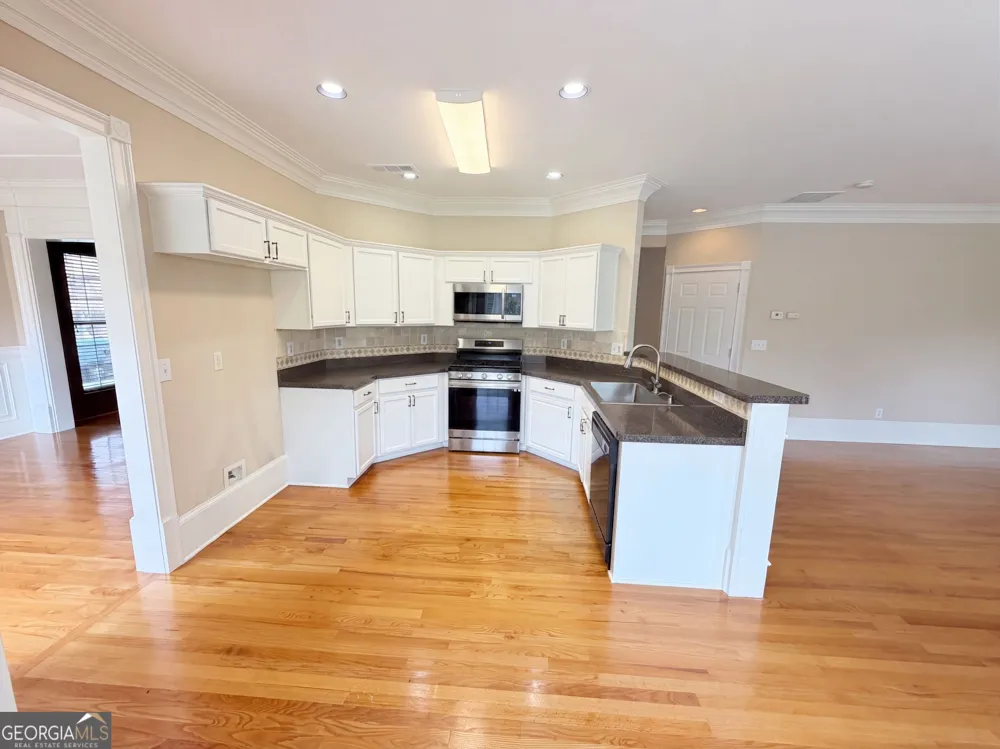 1414 Belfaire Lake TRL Dacula, GA 30019