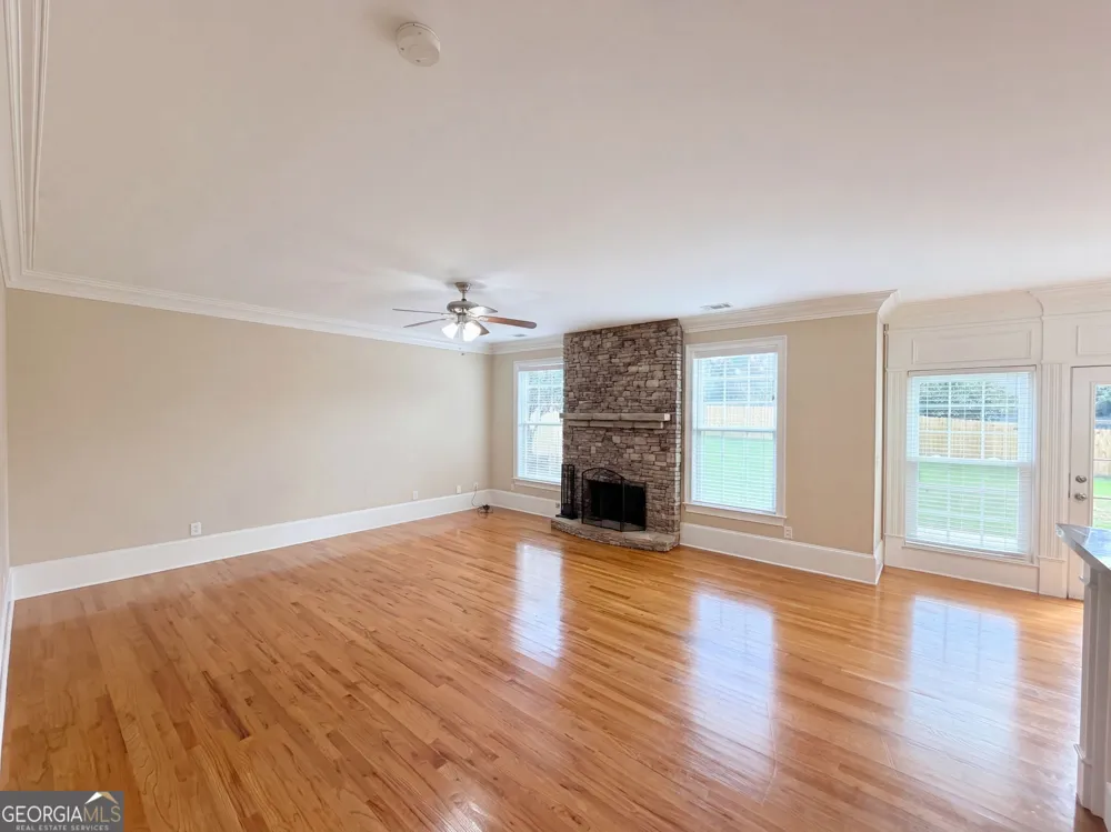 1414 Belfaire Lake TRL Dacula, GA 30019