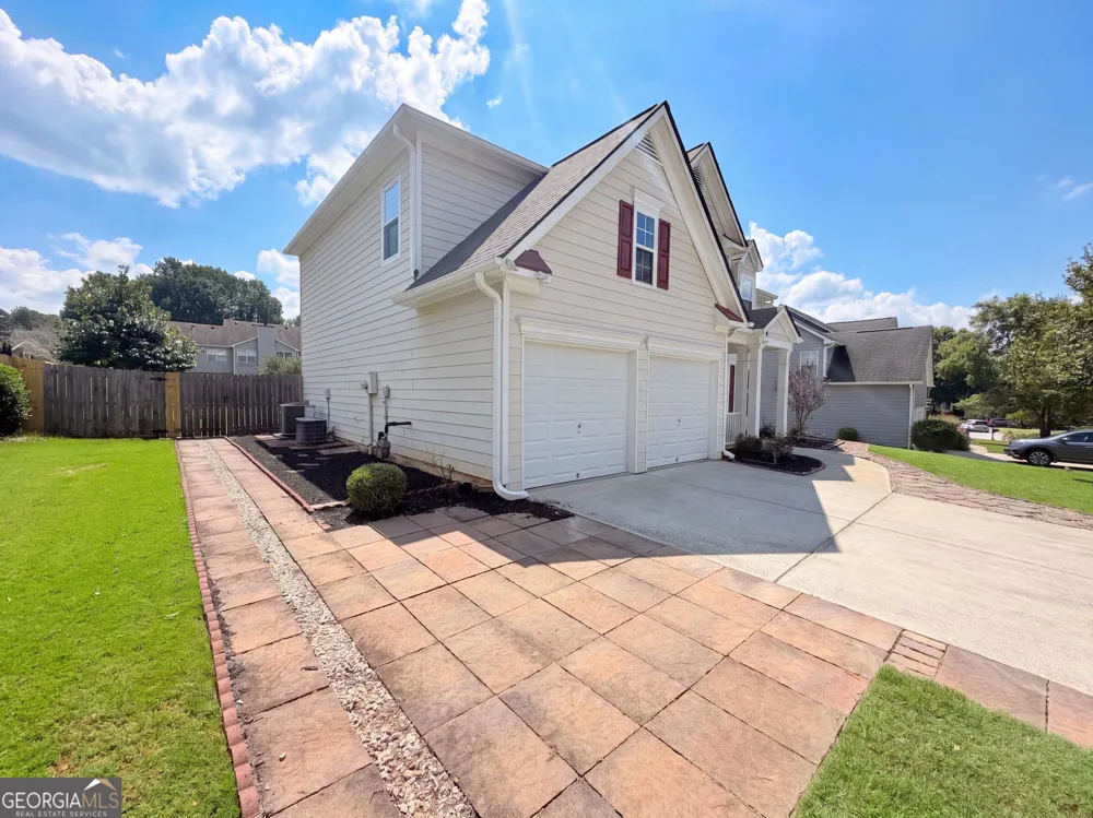 1414 Belfaire Lake TRL Dacula, GA 30019