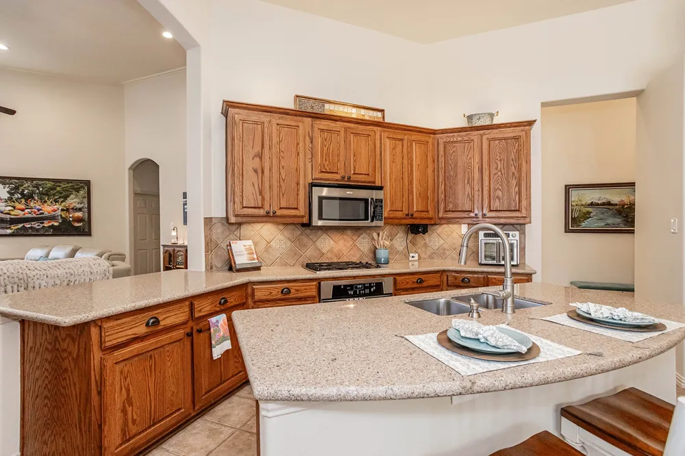 5900 Barton Springs Drive North Richland Hills, TX 76180