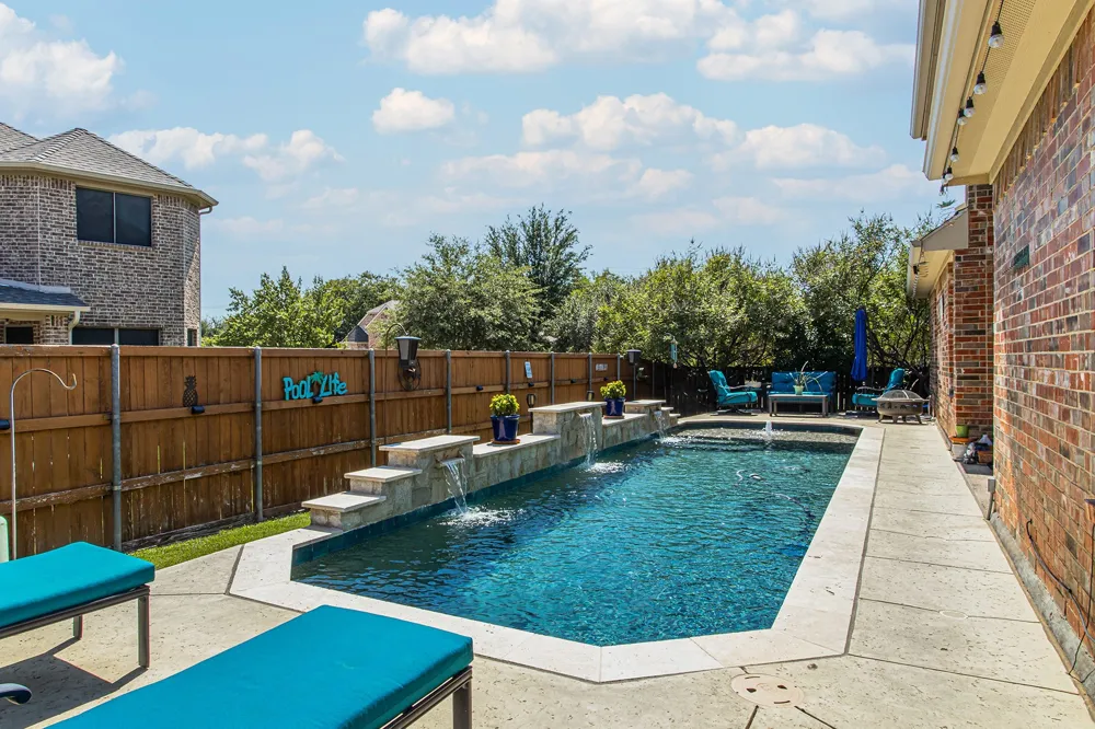 5900 Barton Springs Drive North Richland Hills, TX 76180