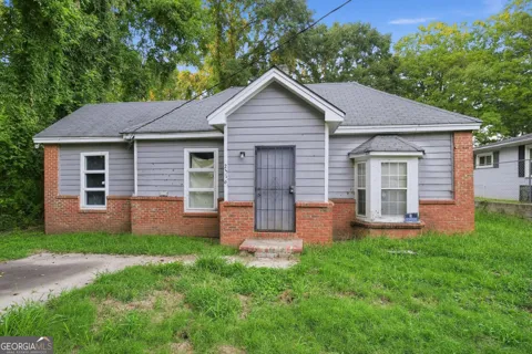 2516 Albert WAY