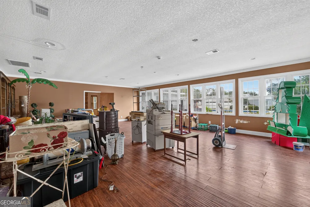 2501 Mahan DR Waycross, GA 31501