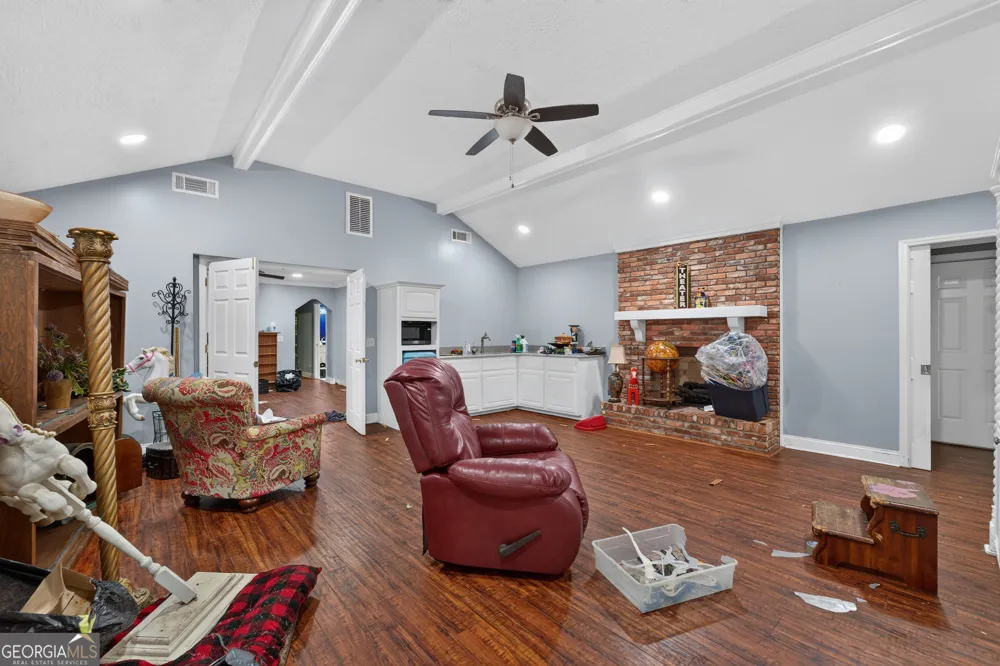 2501 Mahan DR Waycross, GA 31501