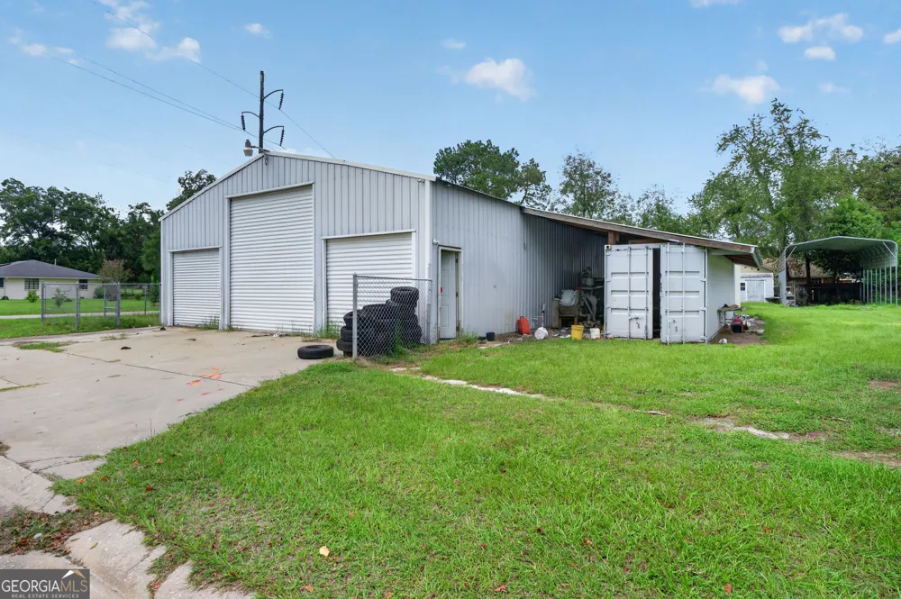 2501 Mahan DR Waycross, GA 31501