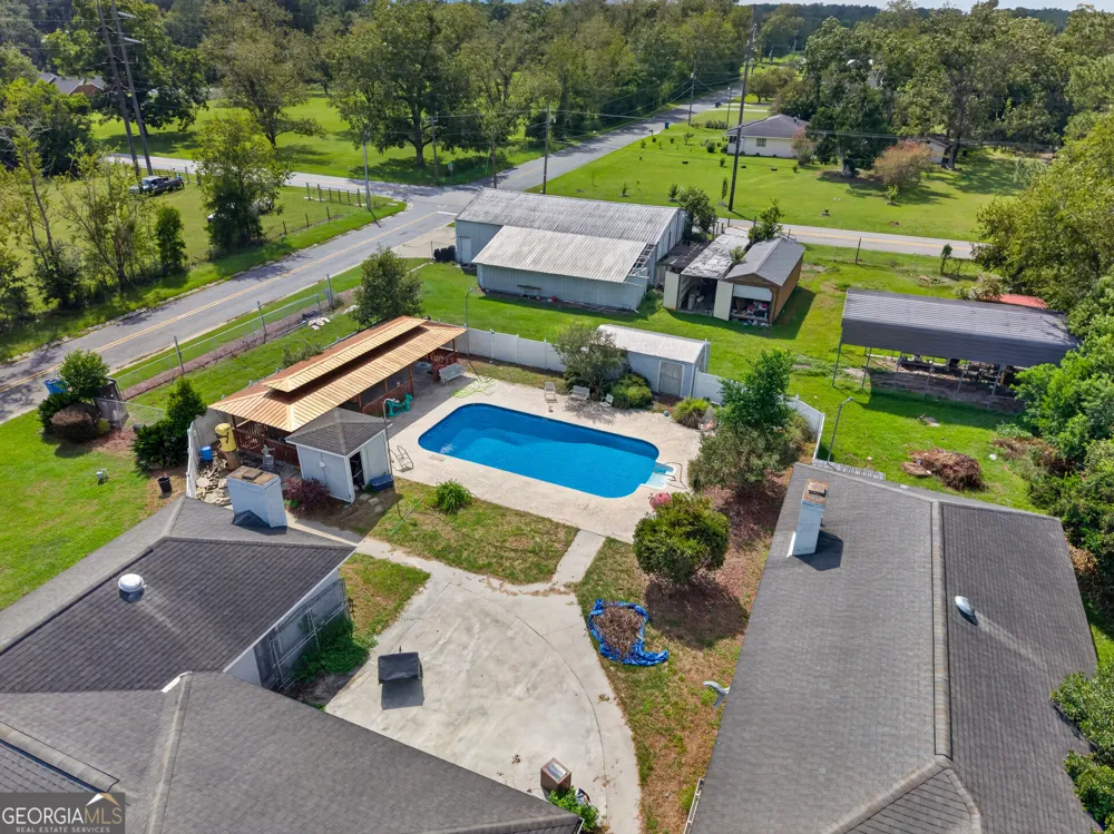 2501 Mahan DR Waycross, GA 31501