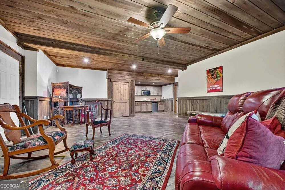 169 Walnut Mountain RD Ellijay, GA 30540