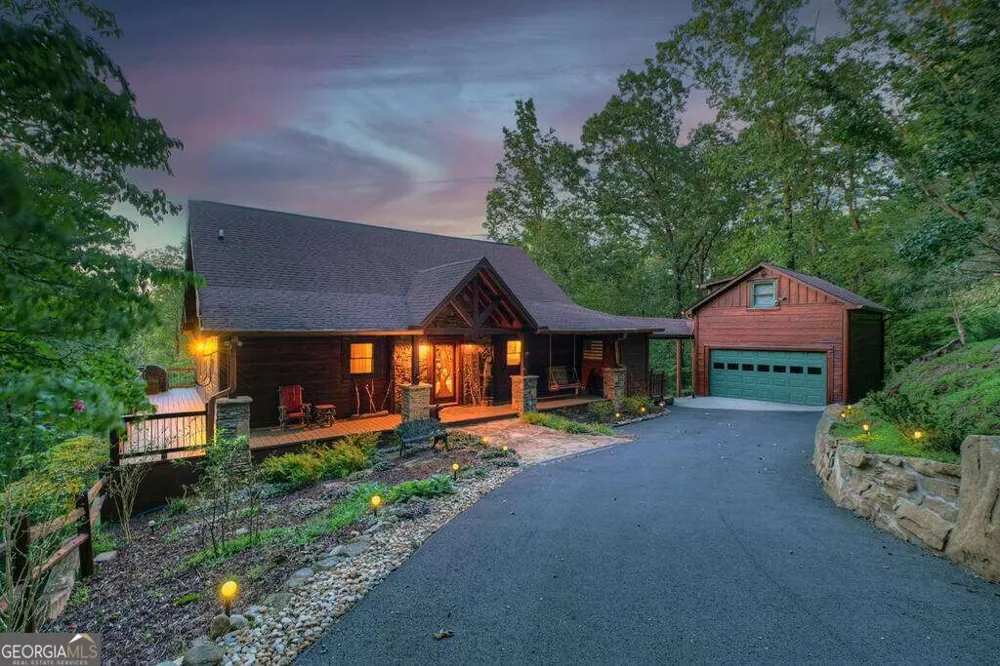 169 Walnut Mountain RD Ellijay, GA 30540