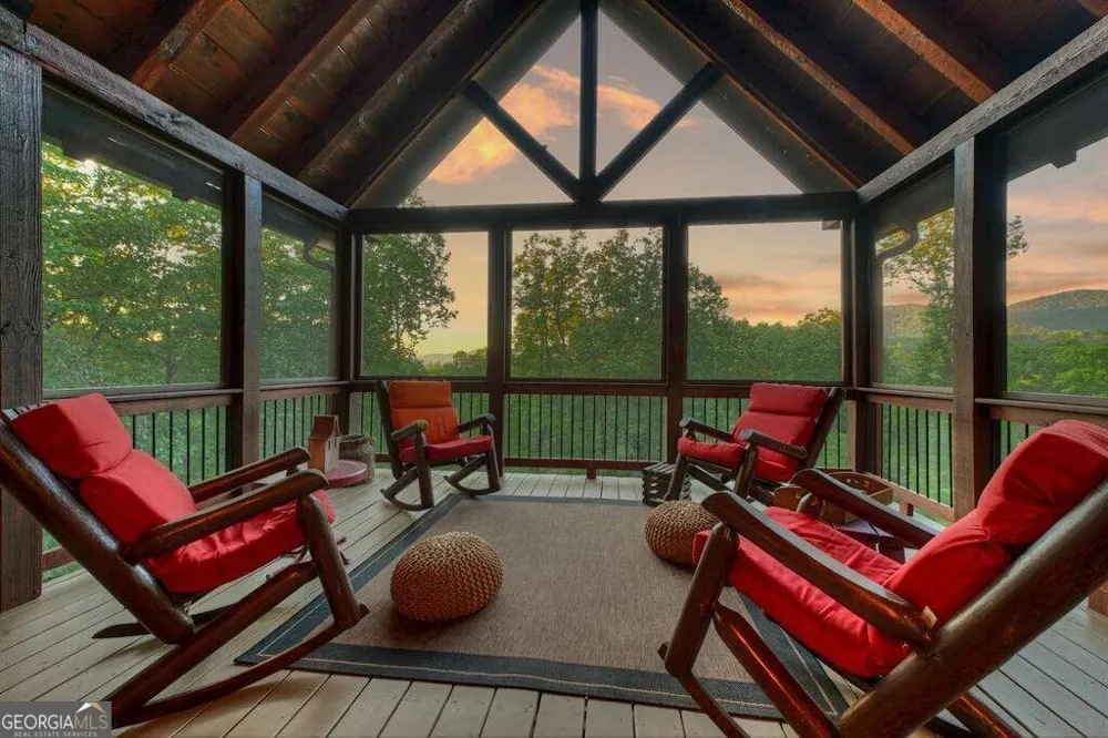 169 Walnut Mountain RD Ellijay, GA 30540