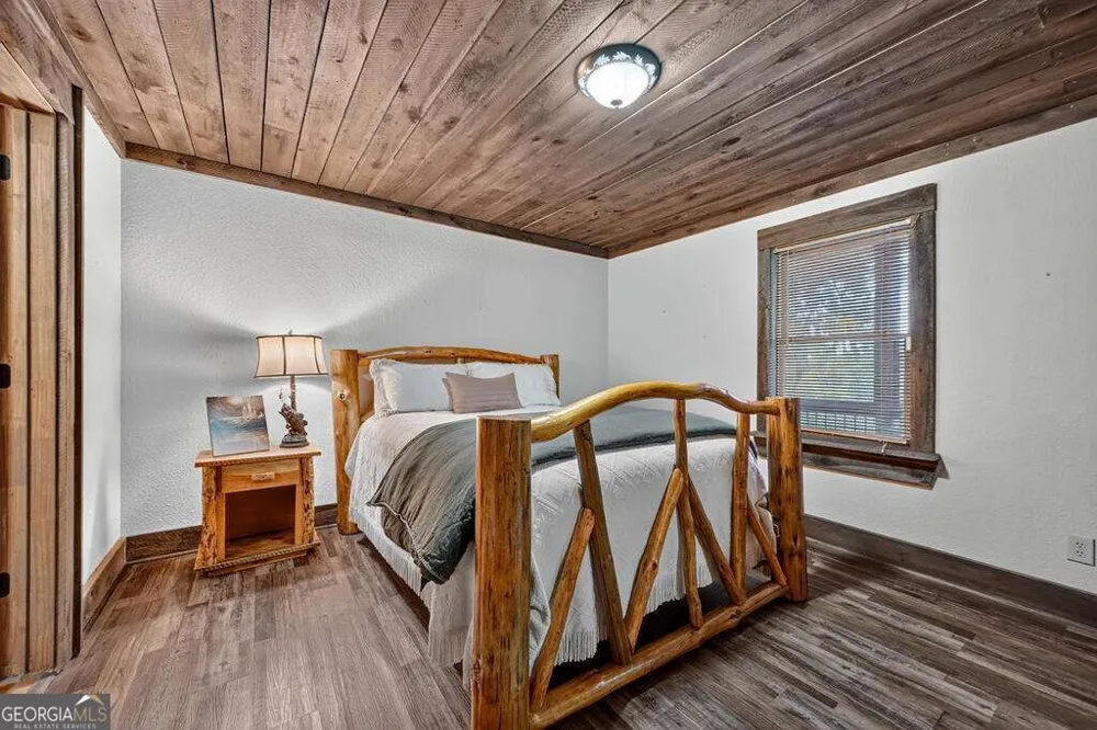 169 Walnut Mountain RD Ellijay, GA 30540