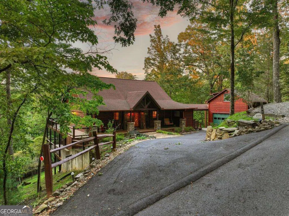 169 Walnut Mountain RD Ellijay, GA 30540