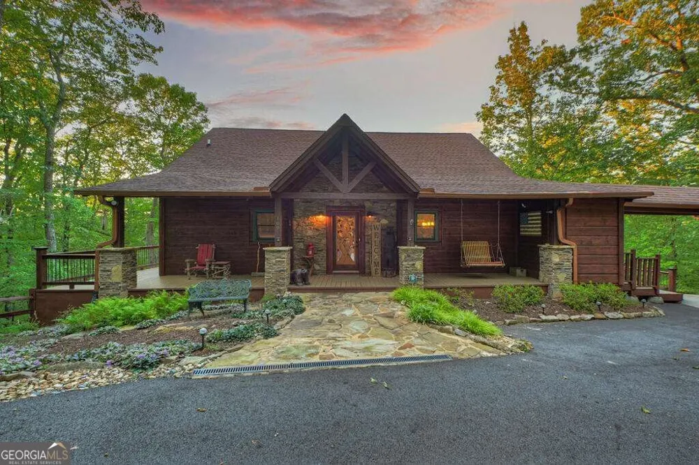 169 Walnut Mountain RD Ellijay, GA 30540