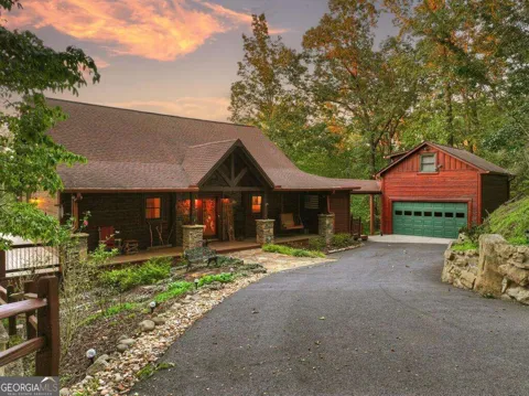 169 Walnut Mountain RD