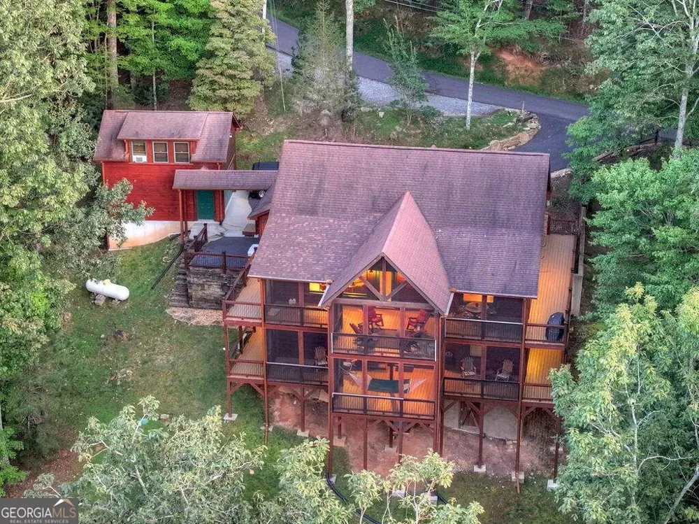 169 Walnut Mountain RD Ellijay, GA 30540