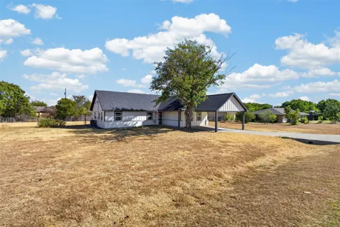 112 Spring Circle