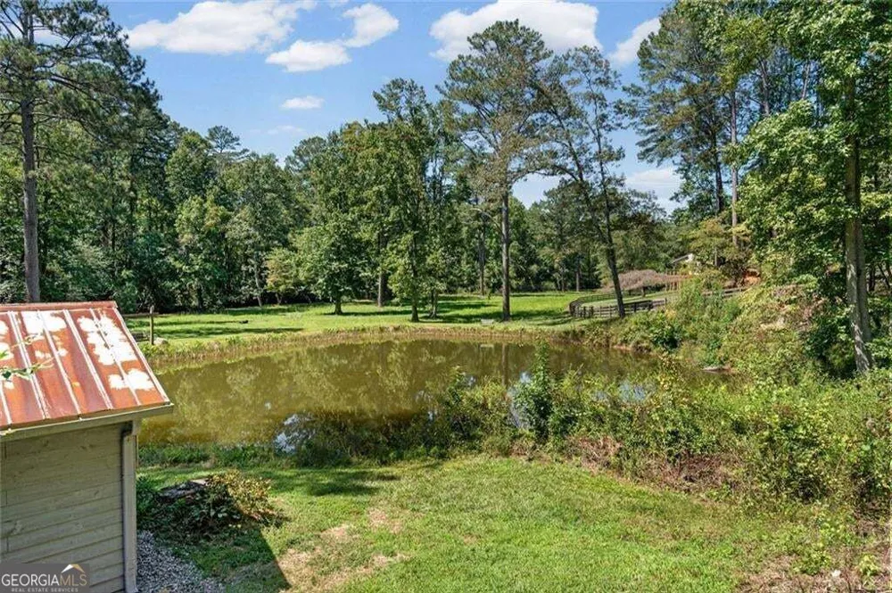 25 Clayton Chester RD Dawsonville, GA 30534