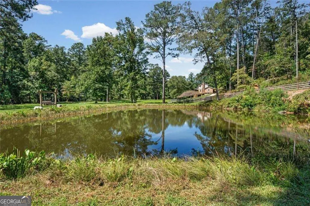 25 Clayton Chester RD Dawsonville, GA 30534
