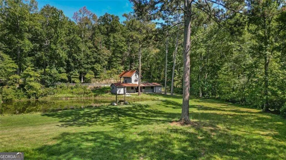 25 Clayton Chester RD Dawsonville, GA 30534