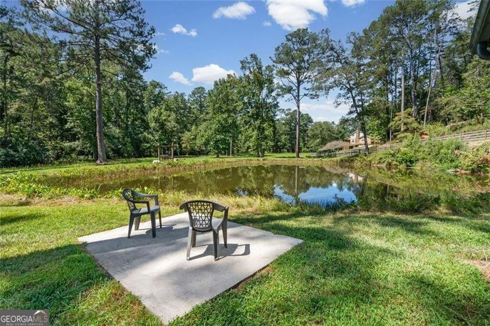 25 Clayton Chester RD Dawsonville, GA 30534