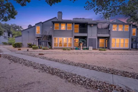 9696 Walnut Street #616