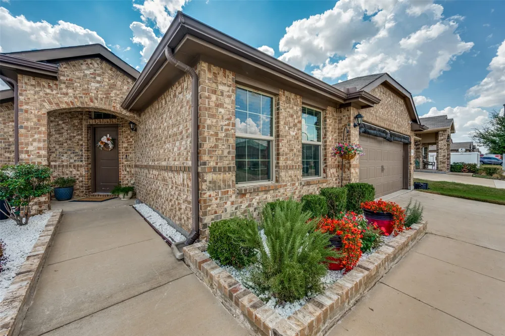 4733 Feltleaf Avenue Fort Worth, TX 76036