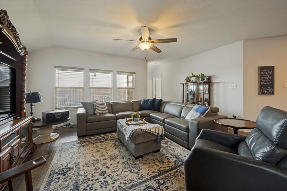 4733 Feltleaf Avenue Fort Worth, TX 76036