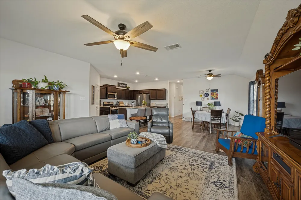 4733 Feltleaf Avenue Fort Worth, TX 76036