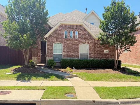 2108 Harris Place