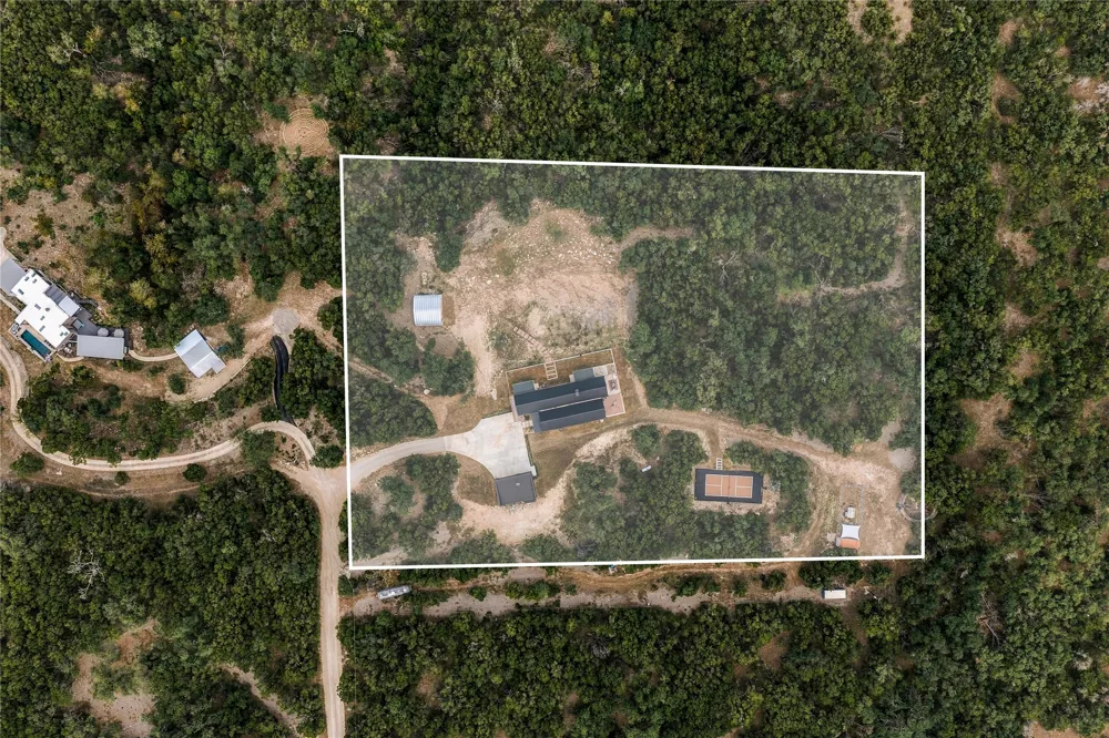 554 Sierra Loma Wimberley, TX 78676