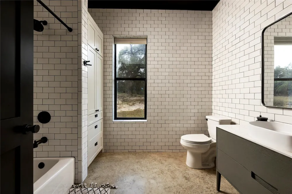 554 Sierra Loma Wimberley, TX 78676