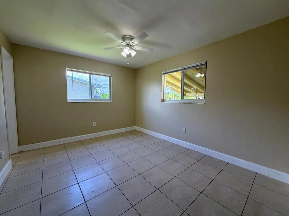 2530 NW 26th Court Oakland Park, FL 33311
