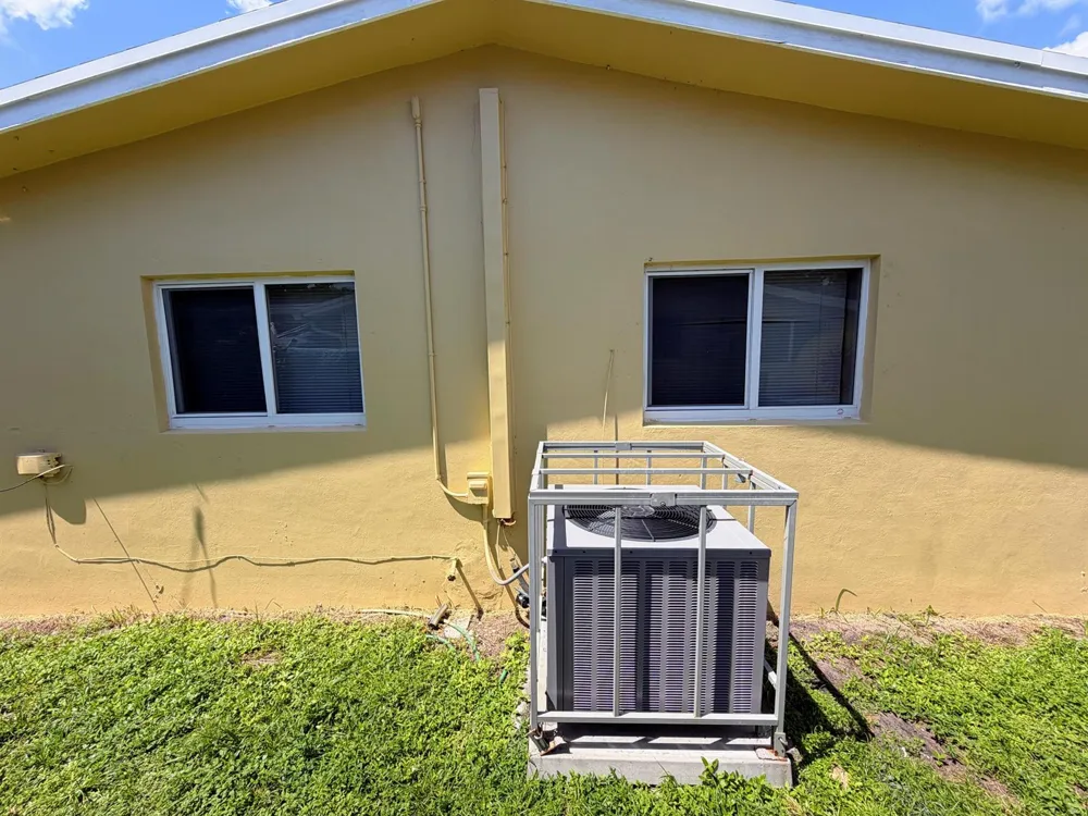 2530 NW 26th Court Oakland Park, FL 33311